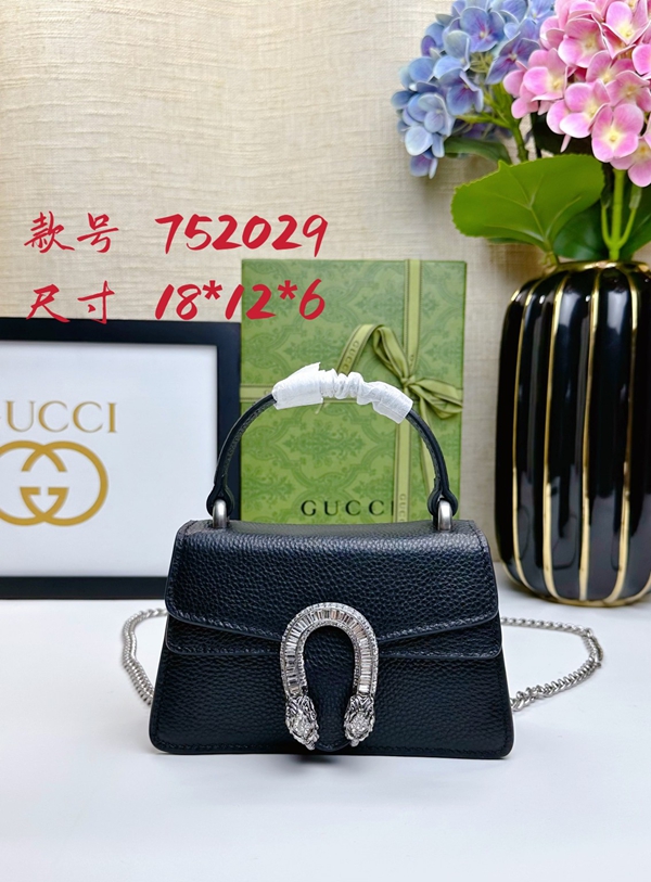 激安グッチバッグコピー正面デザイン